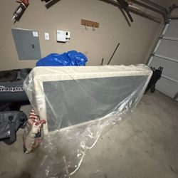 White Wooden Convertible Baby Crib To Toddler Bed