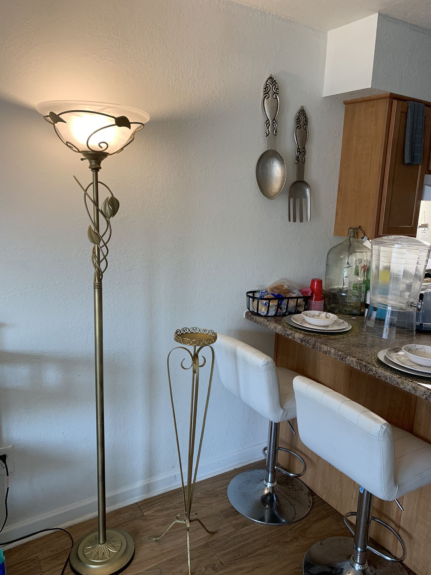 Gold floor lamp & candle holder 