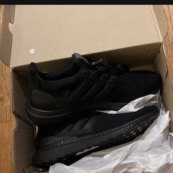 Adidas Ultra boost 1.0 size 9.5