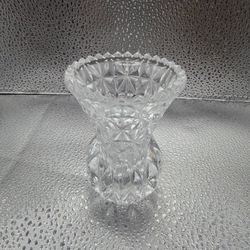 CUT CRYSTAL GLASS TOOTHPICK HOLDER/SMALL VASE 2 1/4" DIAMETER 3" HIGH