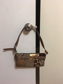 COACH small cute bag.