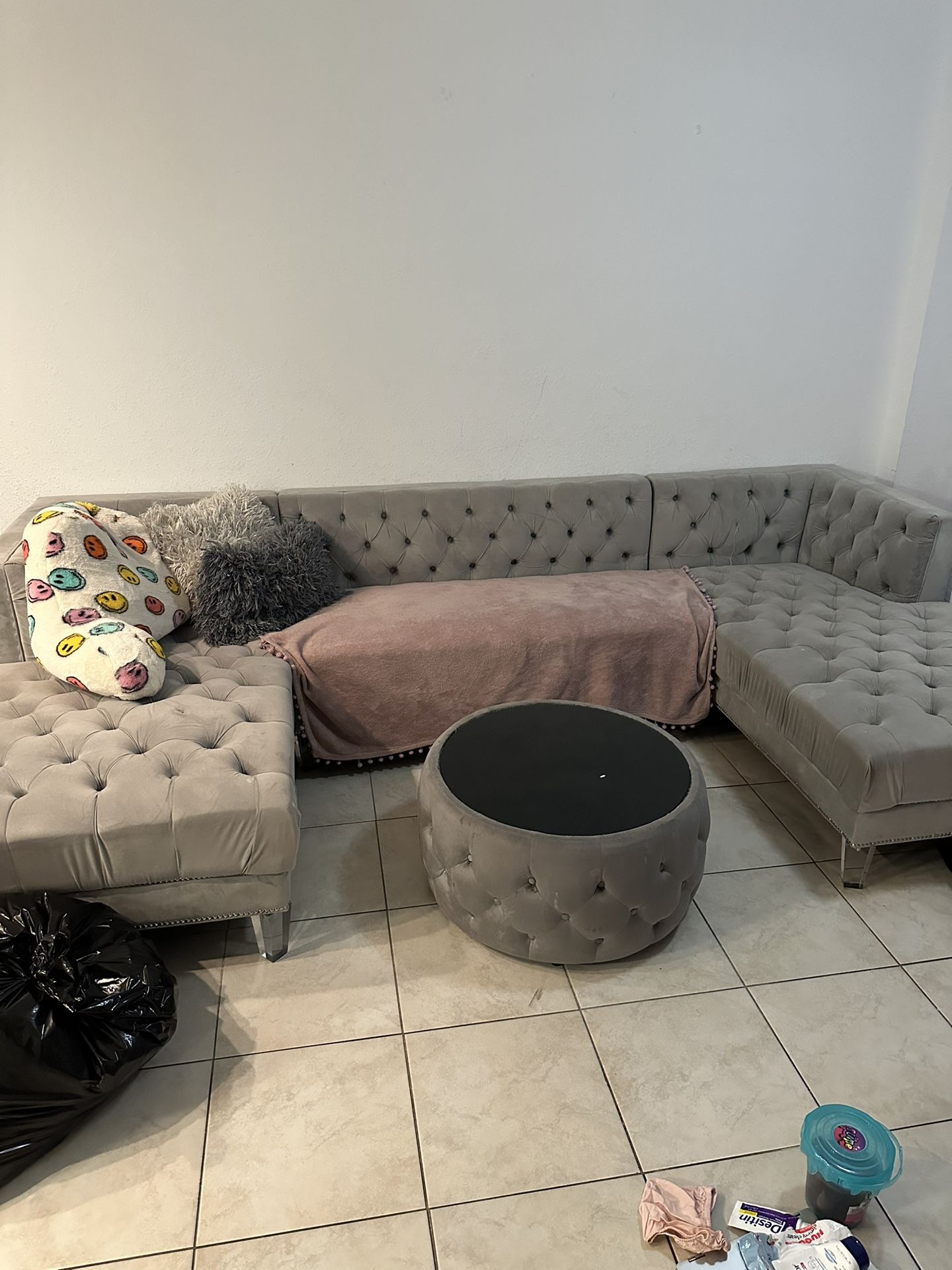 Couch & Ottoman