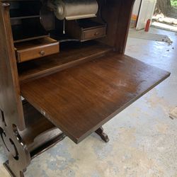 Antique Small Desk With Light 