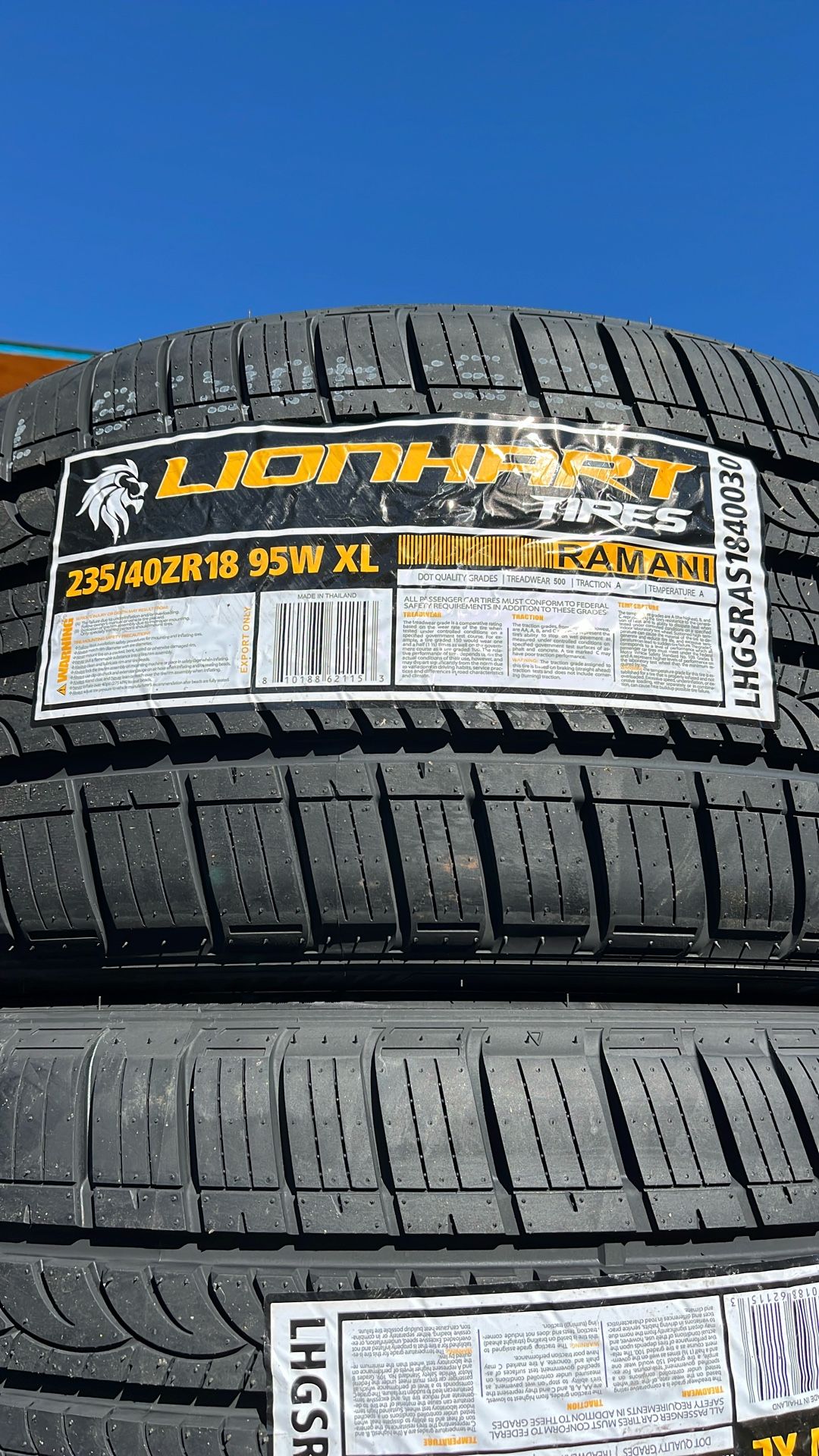 235/40ZR18