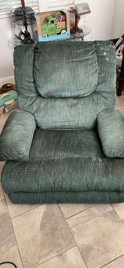 Recliner chair.