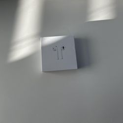 AirPod Generation 2 