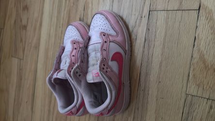 Nike pink size 11