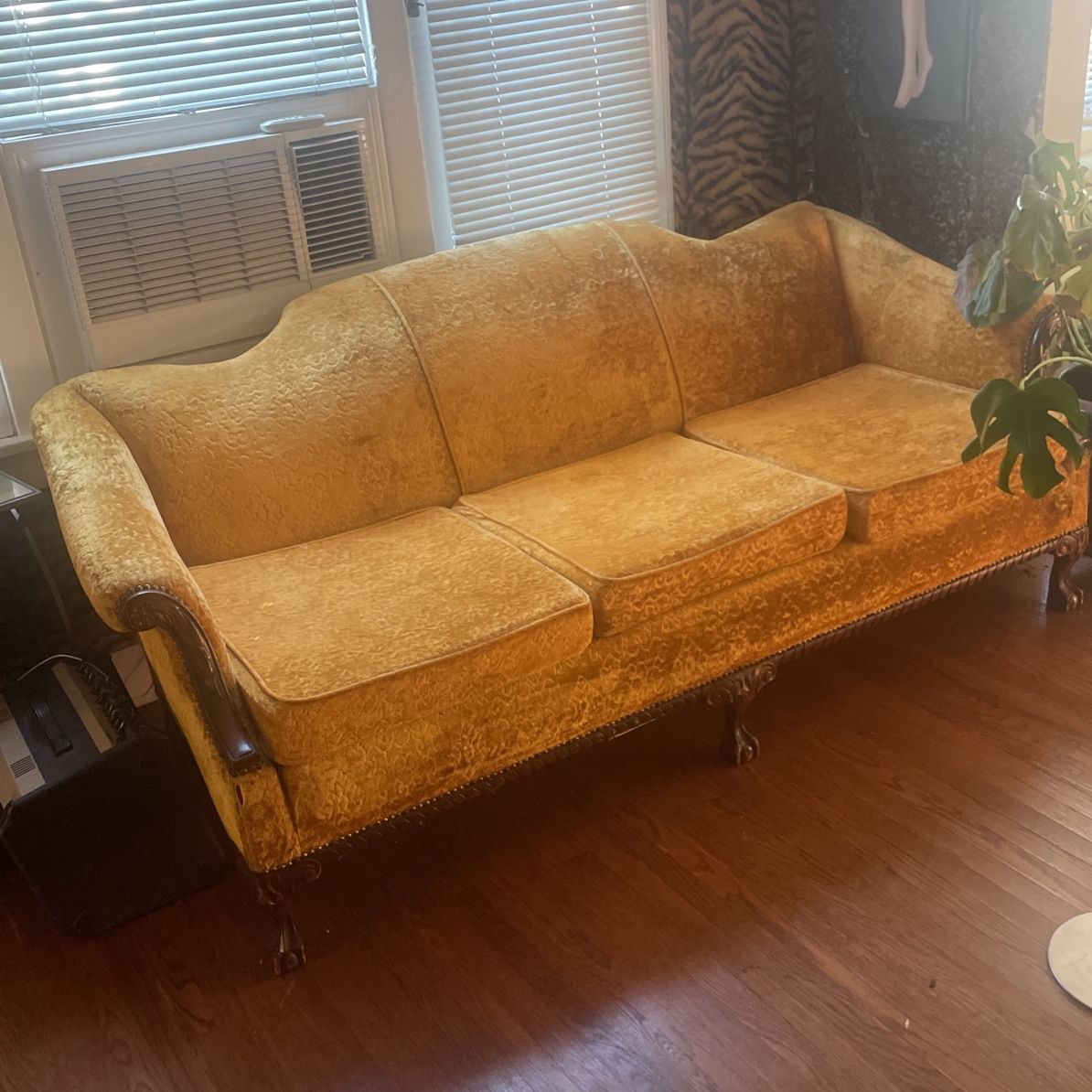 Antique Vintage yellow Couch