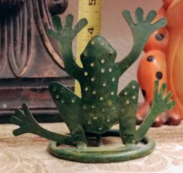 Metal frog candle holder tea light