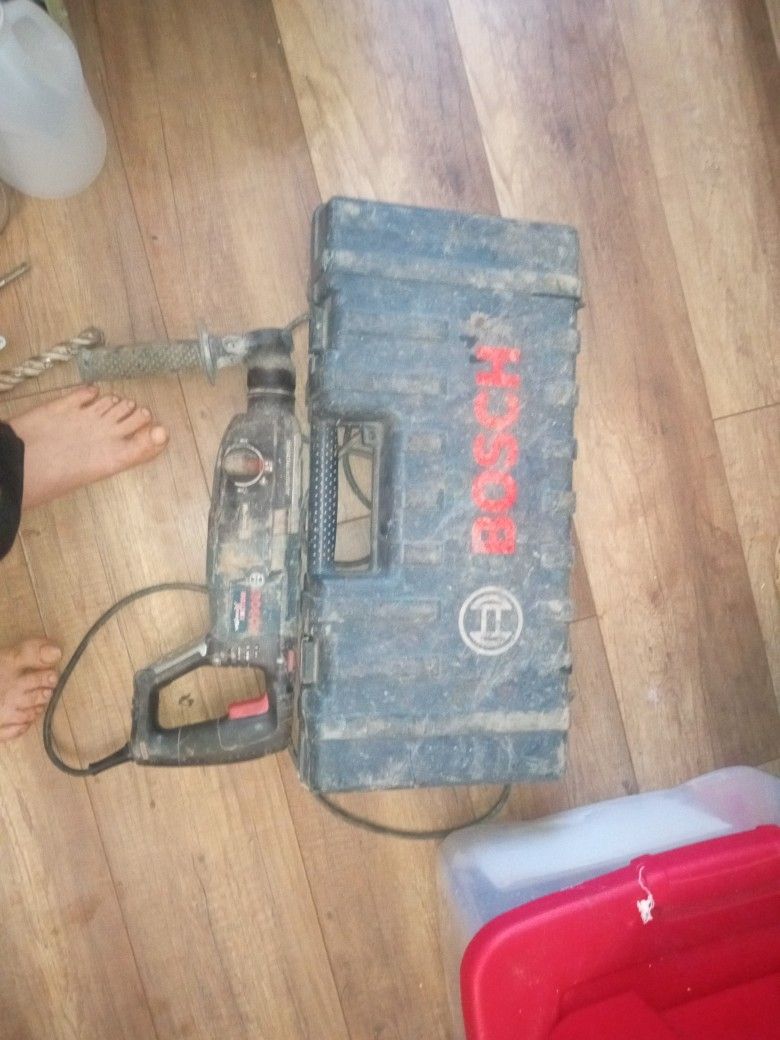Bosch Hammer Drill Bulldog Xtreme Max GB H2 28 L