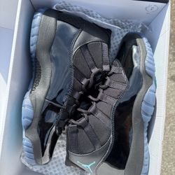 Jordan 11 Blue Gammas Size 8.5 Brand New 