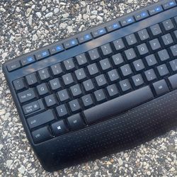 ⚡ Logitech K345 Wireless Keyboard – Free for Pickup