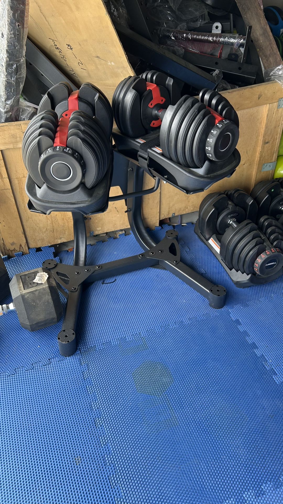 SALE‼️ New pair of https://.com/redirect/?o=NTIubGI= adjustable dumbbells with stand . 105lb in total. New in box 📦 $300