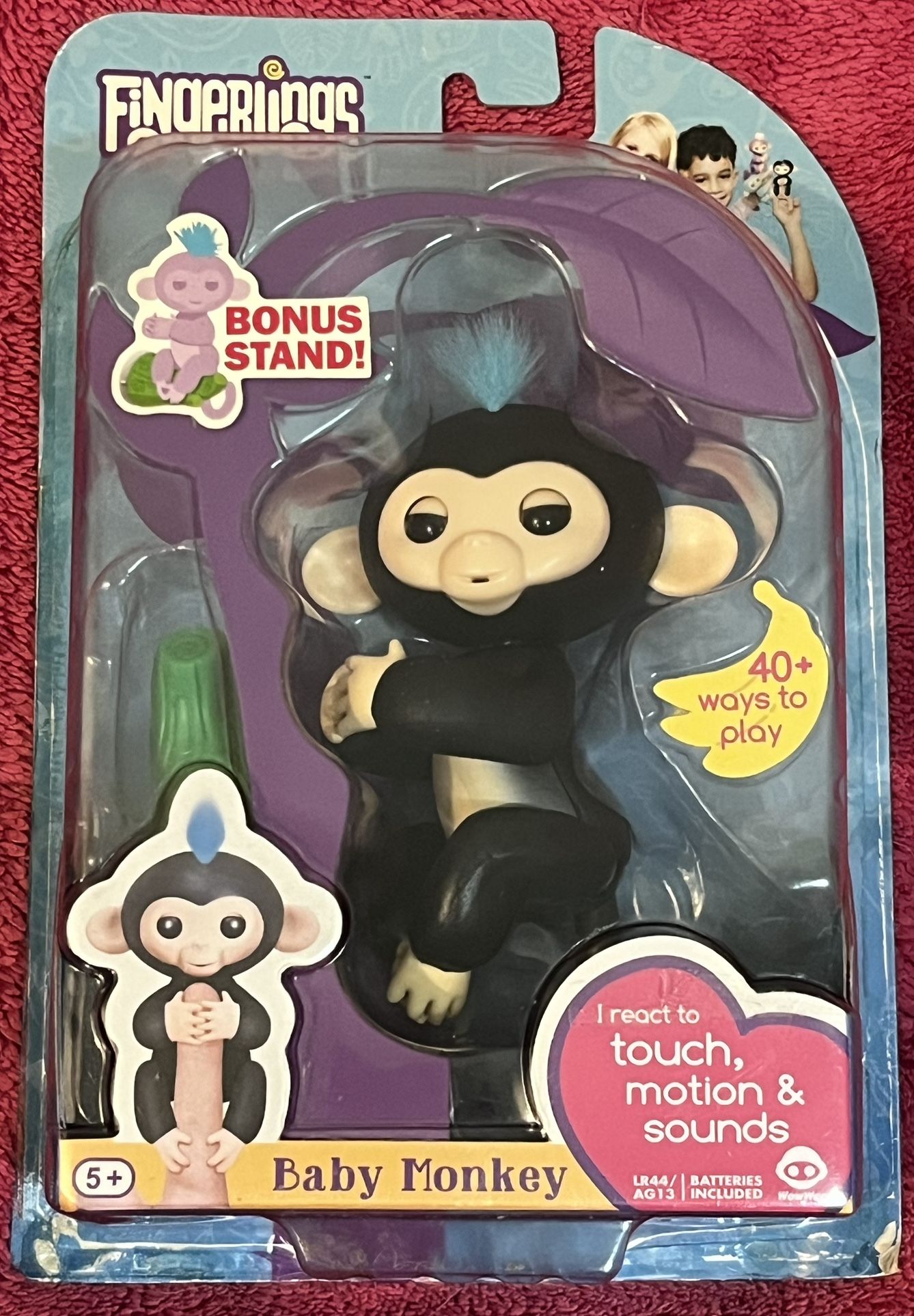 WowWee Fingerlings Interactive Black Blue Hair Monkey Finn with Bonus Stand NEW!