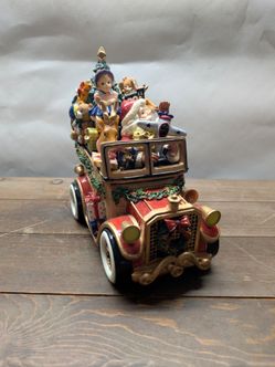 Vintage Fitz and FloydChristmas Santa Music Box