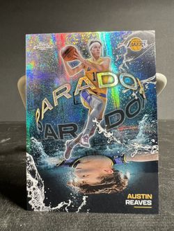 Austin Reaves Topps Paradox Hit