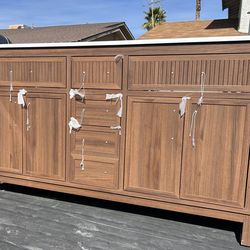 60” BATHROOM VANITY NEW WITJ DOUBLE SINK