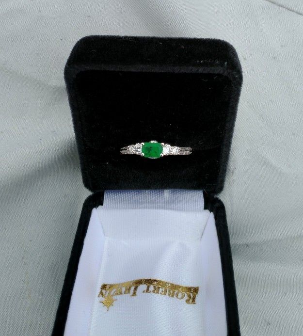 Real 14k. White Gold Emerald & Diamond Ring