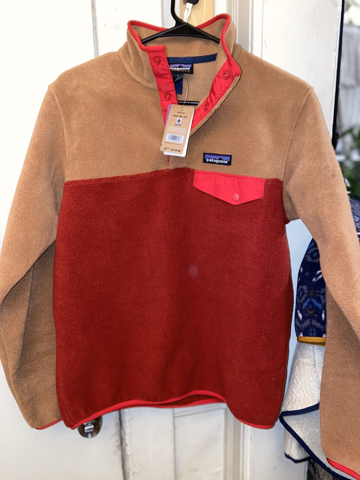 Women’s Patagonia sweater