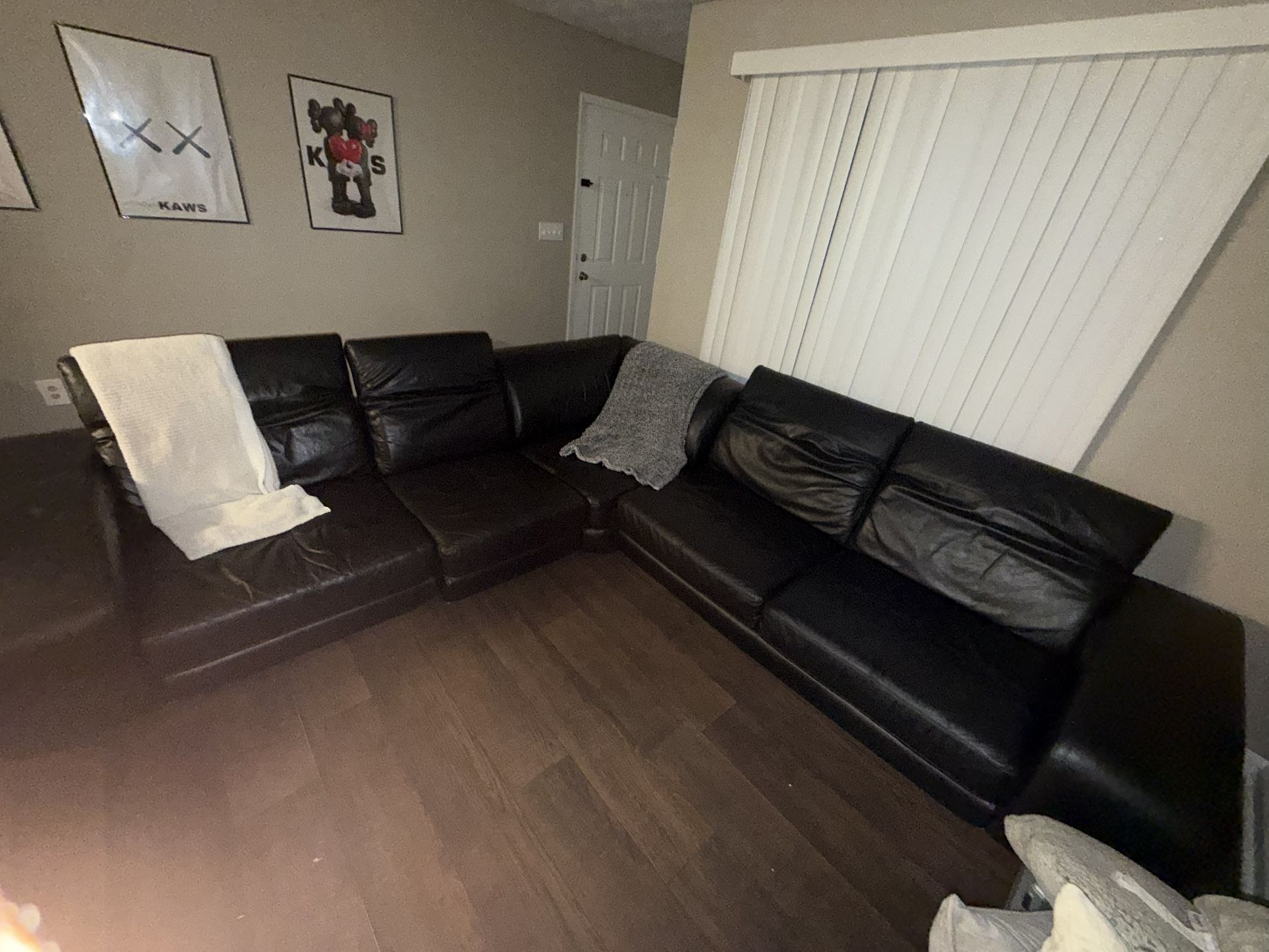 Black leather Sofa set
