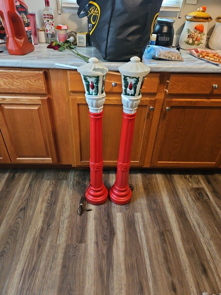 Vintage Christmas Blow Mold Light Post