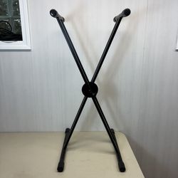 Quik Lok Keyboard Stand X-Style