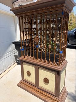 Wine Cabinet