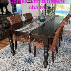 POTTERY BARN!!! Montego Turned-Leg Dining Table 