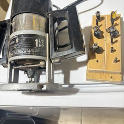 Black And Decker Router 