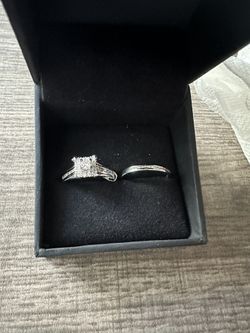 🔥Size 9 Dimond Bridal set 5/8 Ct Tw Round Cut 10K  