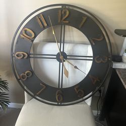  Big Wall Clock For Sale 