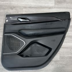 2021 - 2025 JEEP GRAND CHEROKEE L REAR RIGHT SIDE DOOR TRIM PANEL OEM BLACK_X7