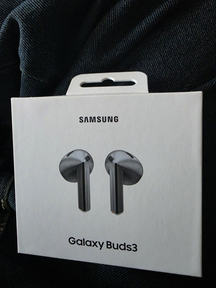 SAMSUNG GALAXY BUDS 3 SILVER STILL SEALED BOX NEVER OPENED BLUETOOTH EARPHONES