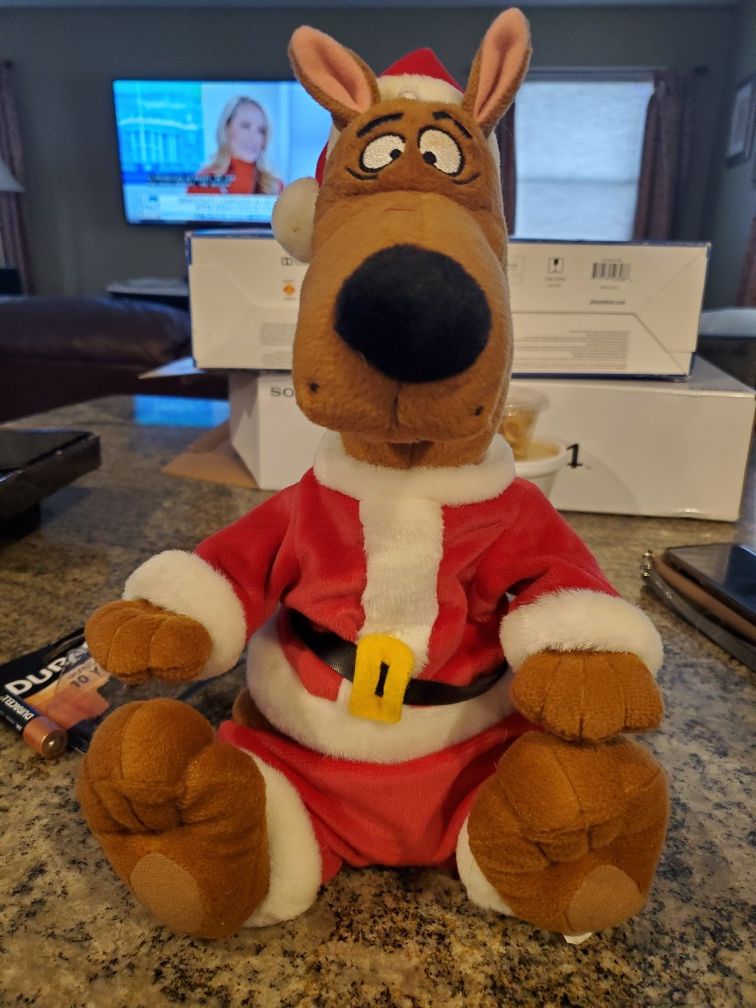 Talking Christmas Scooby!