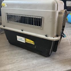 Petmate Ultra Vari Dog Kennel, 32" L X 23 W X 24" H 