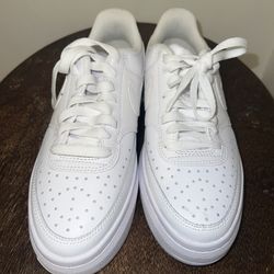 White Nike Shoes 