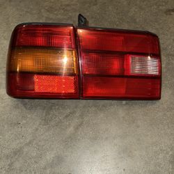 95-97 Lexus LS400 Taillights 