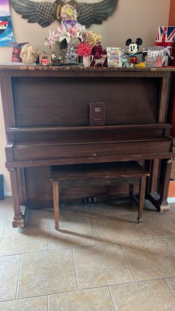 Free old piano