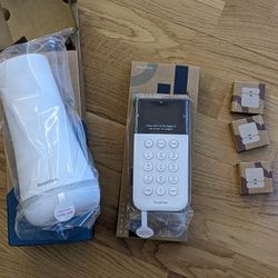 SimplySafe Home Security System Alarm