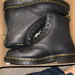 Dr Martens Airwair  Leather Boots 