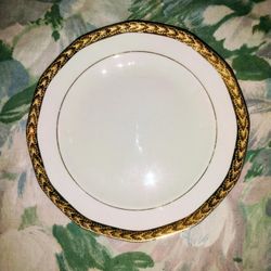Penn China 18k Gold Vintage Plate 15$