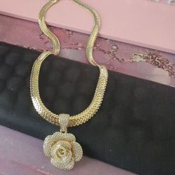 14K Gold Filled Necklace w Rhinestone Flower 18" Long