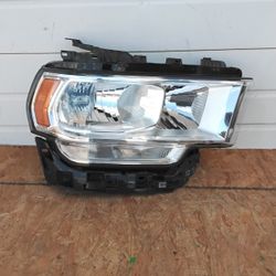 2019-2024 Dodge Ram 2500 Halogen Headlight 