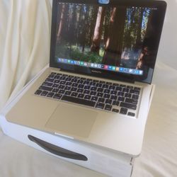 MacBook Pro 9.2 in great condition 16GB RAM 256GB SSD MacOS Sequoia
