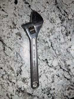 Olympia Industrial 15-Inch Adjustable Wrench