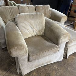 Bloomingdales Sofa Set 