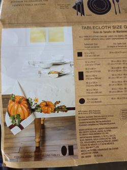 Pumpkin border tablecloth