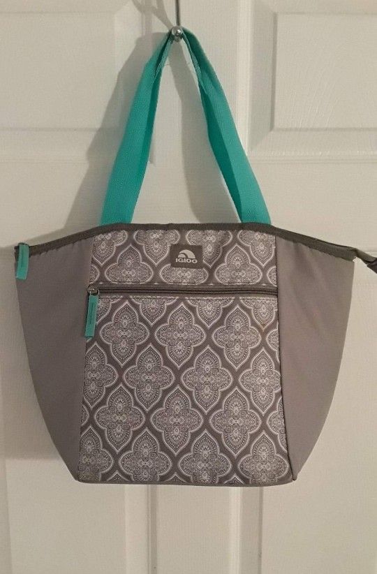 NEW ladies lunch tote bag lunch box $10 FIRM