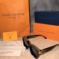 LV GLASSES. Top Quality