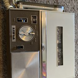Vintage 1960’s Jr 500 Tr 500 Portable Reel to Reel Tape Recorder